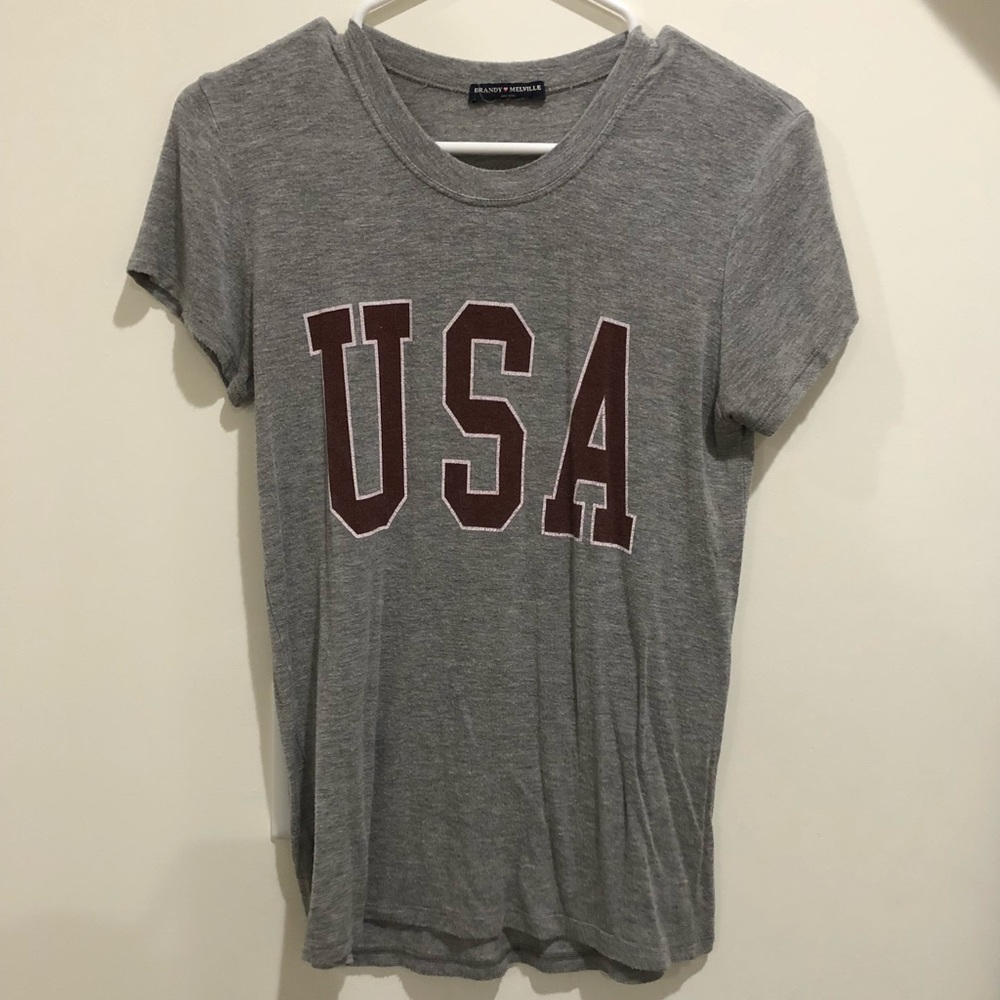 Brandy Melville USA tee
